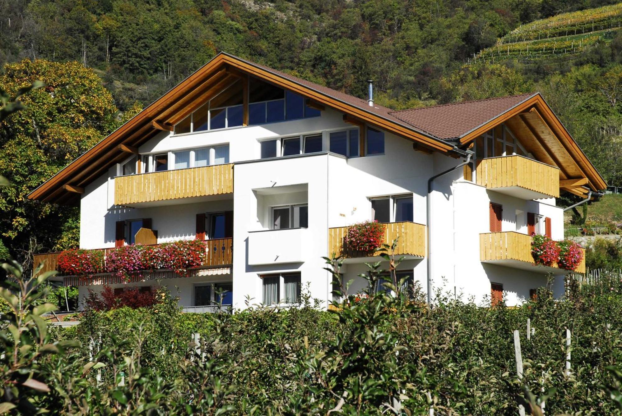 Garni Unterwegguetl Bed and Breakfast Naturns Exteriör bild